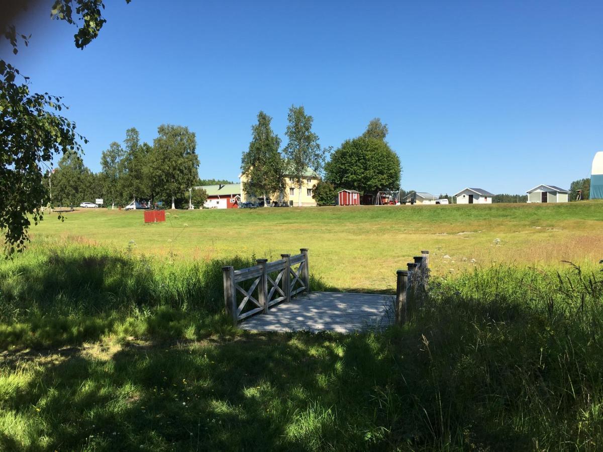 Sangis Motell Och Camping Exterior foto